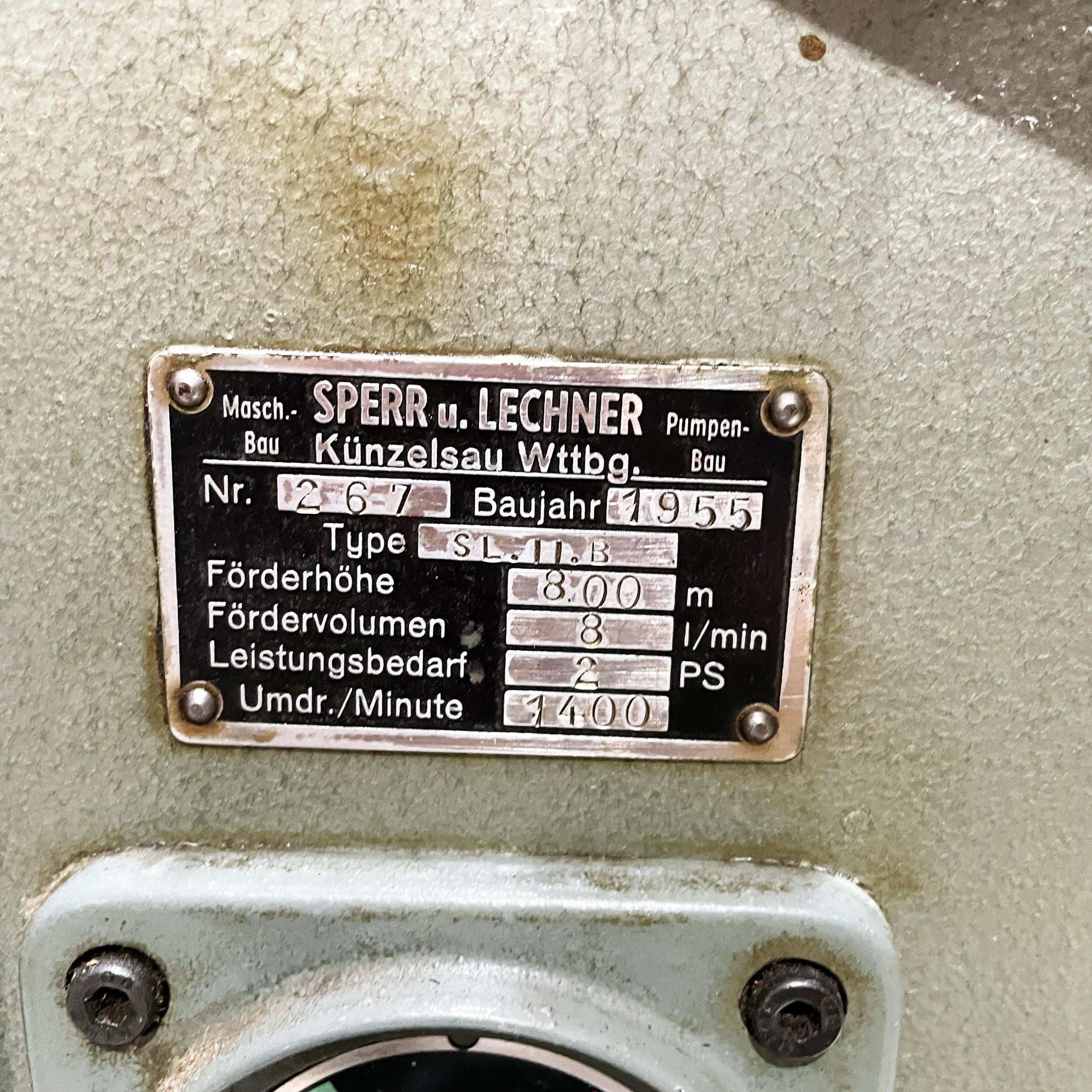 Electric twin press - Second-hand machine - with pressing plates of 27 x 43 cm each
S/N: 267 - Year of construction: 1955

This device no... - image-1