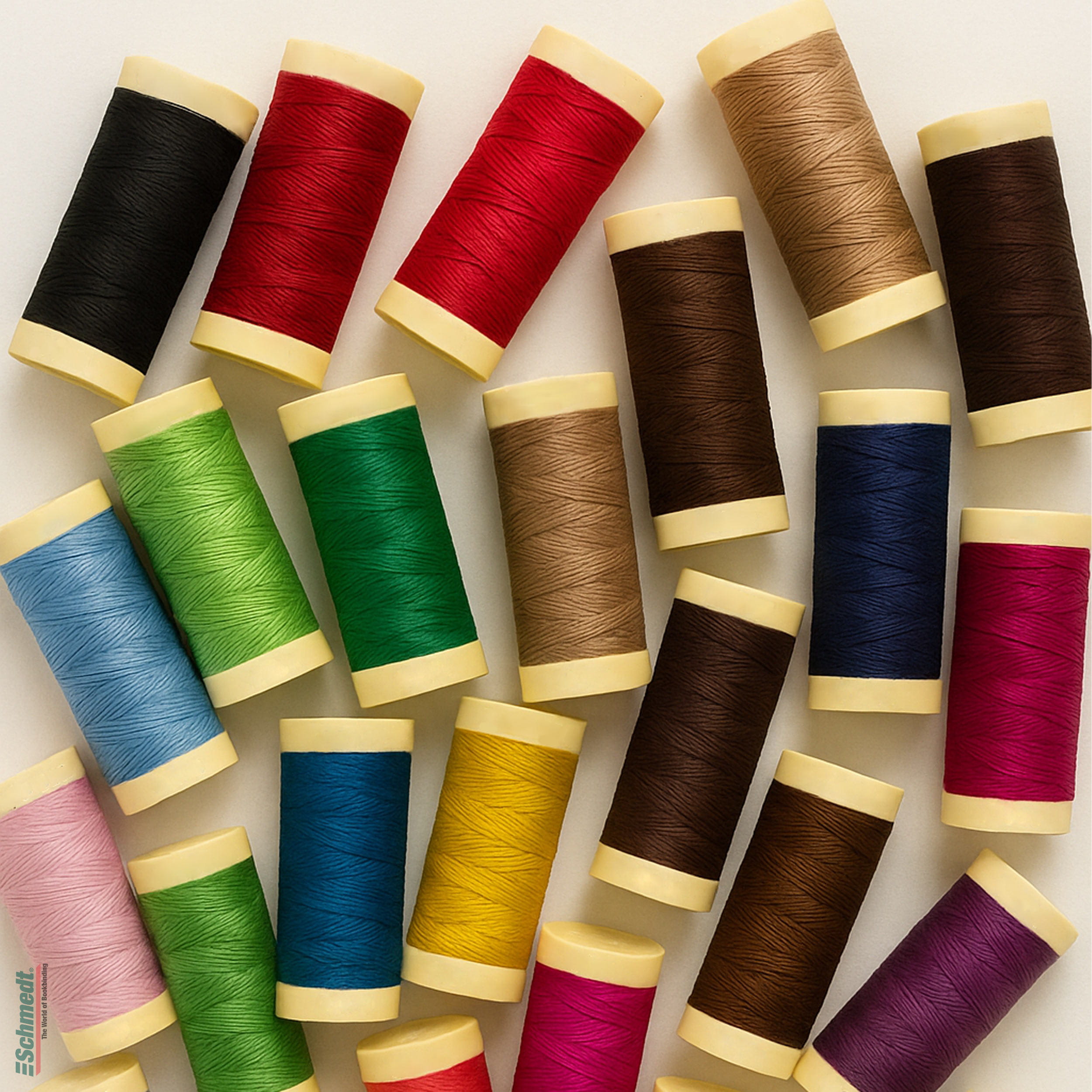 Silk thread • coloured - for sewing headband - Roll of 30 mts - This elegantly lustrous natural thread made of 100 % silk  is used to sew yo... - image-1