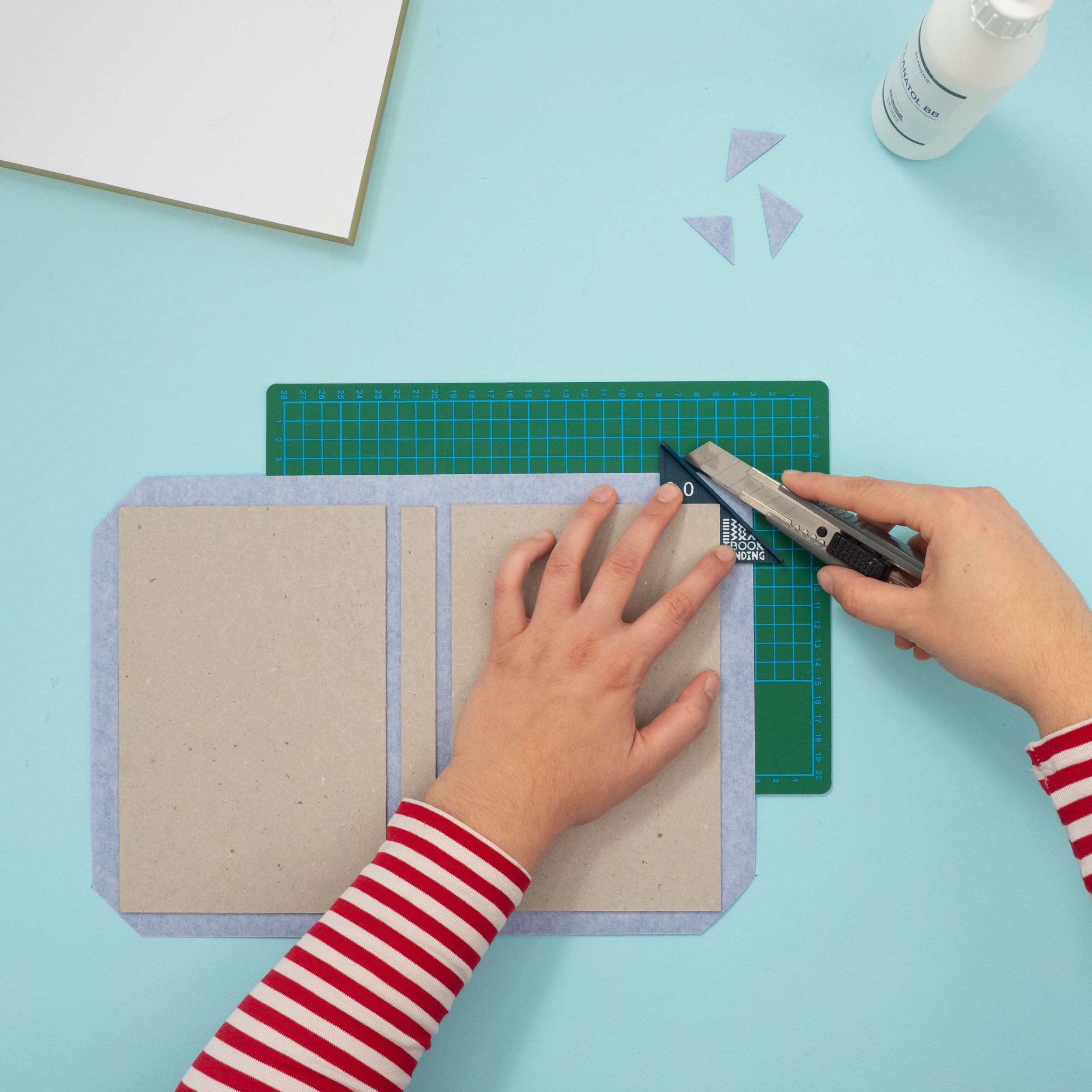 Kit de herramientas para DIY kit - de material para cuaderno (51970001) - contiene:
• 1x Separador para franquicias 8 mm (59200008)
• 1x D... - imagen-1