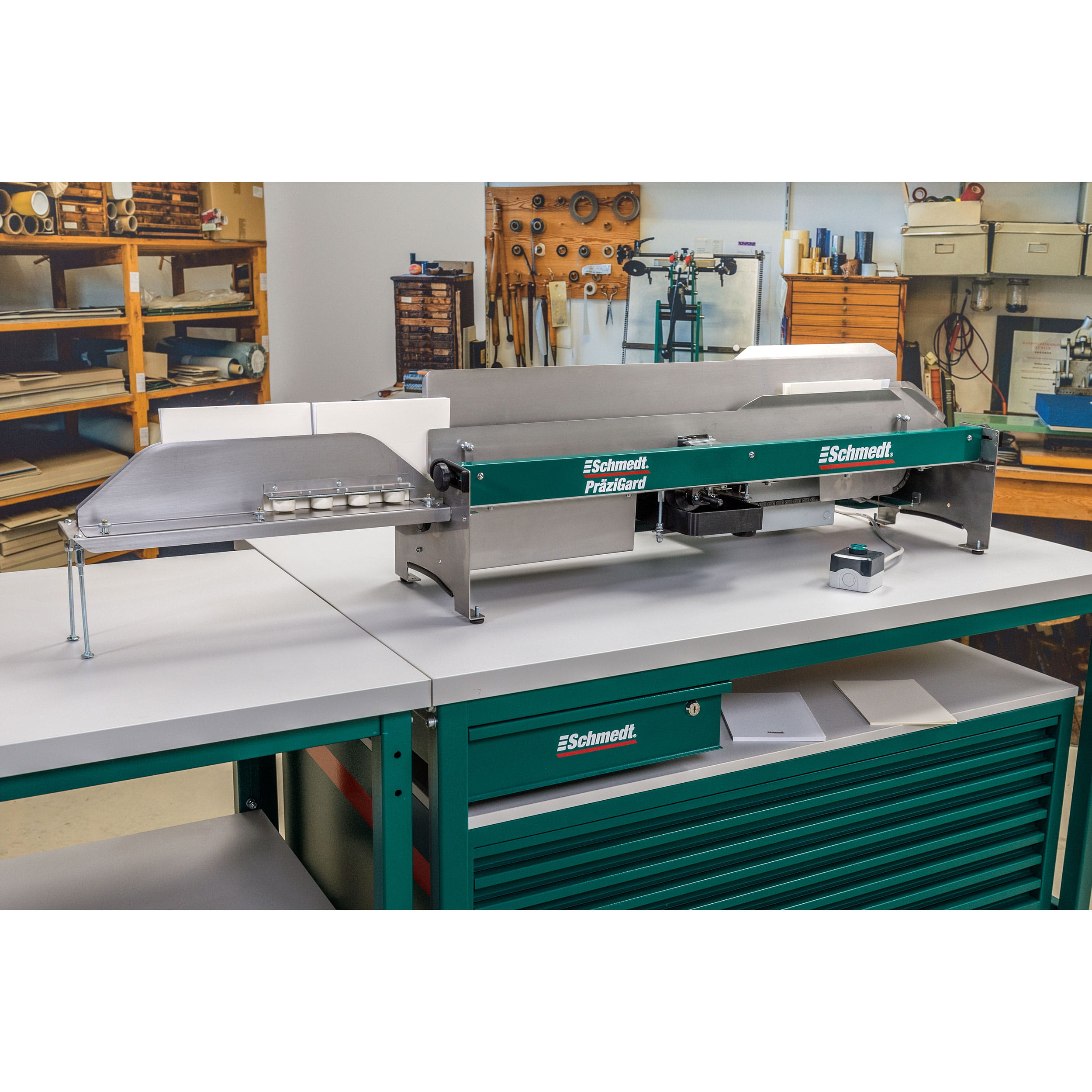 PräziGard | Machine à coller feuilles de garde - idéal pour corps d'ouvrage cousus - La PräziGard  est une machine à coller feuilles de gard... - image-1